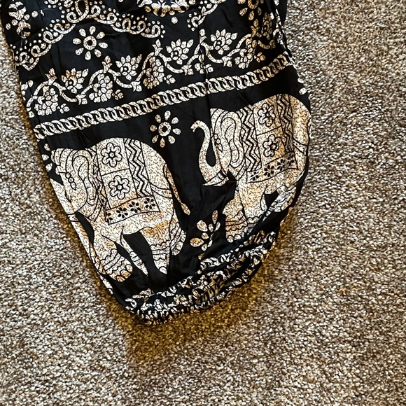Elephant pants - Picture 3 of 7